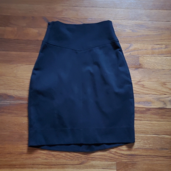 Theory High Waisted Pleated Pencil skirt Black Color Size 2 XS - Picture 5 of 9